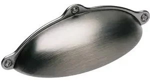 Titan szinu kagylo alaku butorfogantyu 64mm